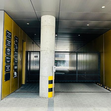 Male Garbary 8 Apartment Poznan Ngoại thất bức ảnh