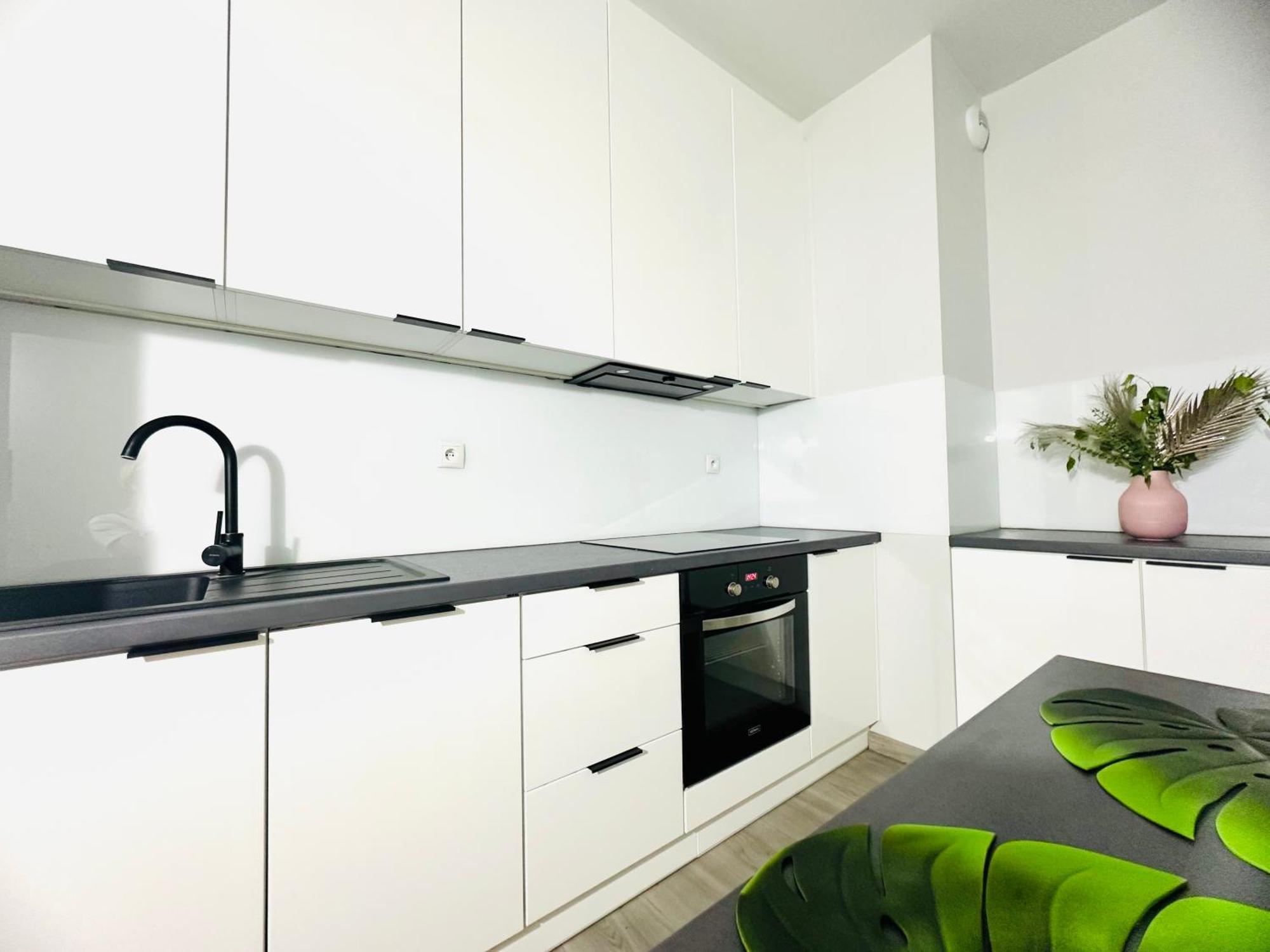 Male Garbary 8 Apartment Poznan Ngoại thất bức ảnh