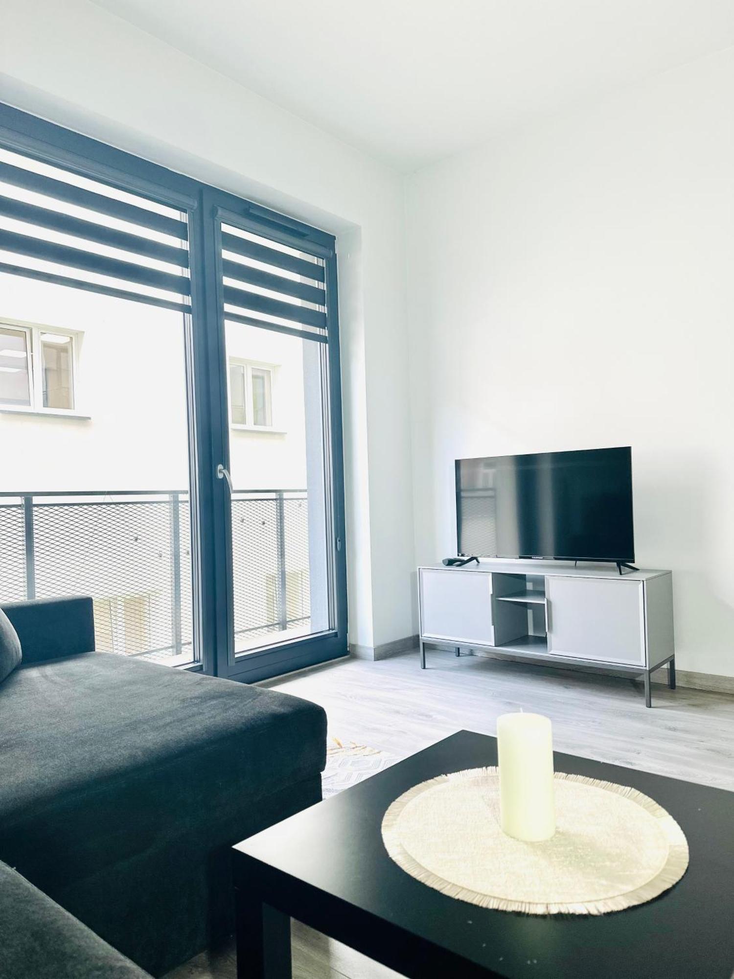 Male Garbary 8 Apartment Poznan Ngoại thất bức ảnh